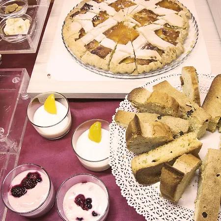 Grazia Έμπολι